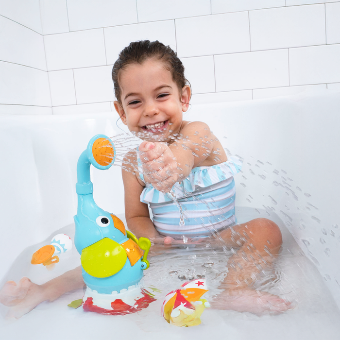 Juguetes de baño: estimulación segura y cómo evitar el moho