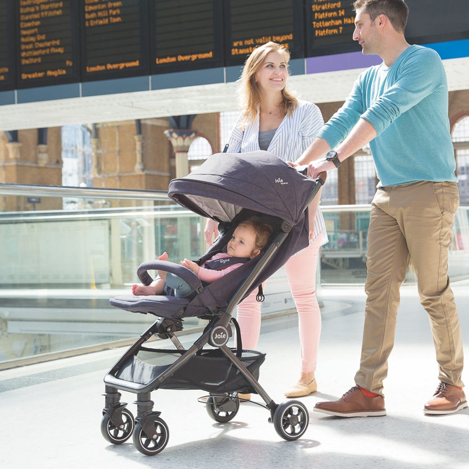 Coche Travel System Pact Coal Joie