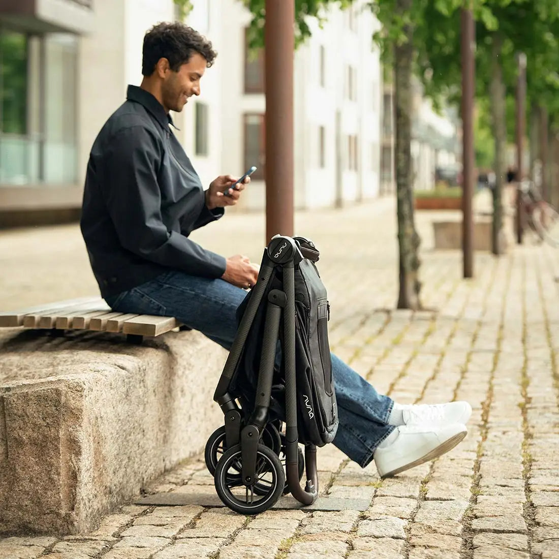 Coche de Paseo Swiv Caviar Nuna