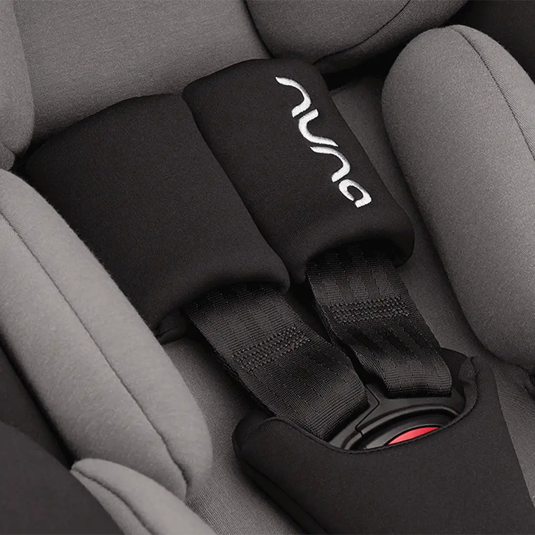 Silla de Auto Arra Flex Caviar Nuna