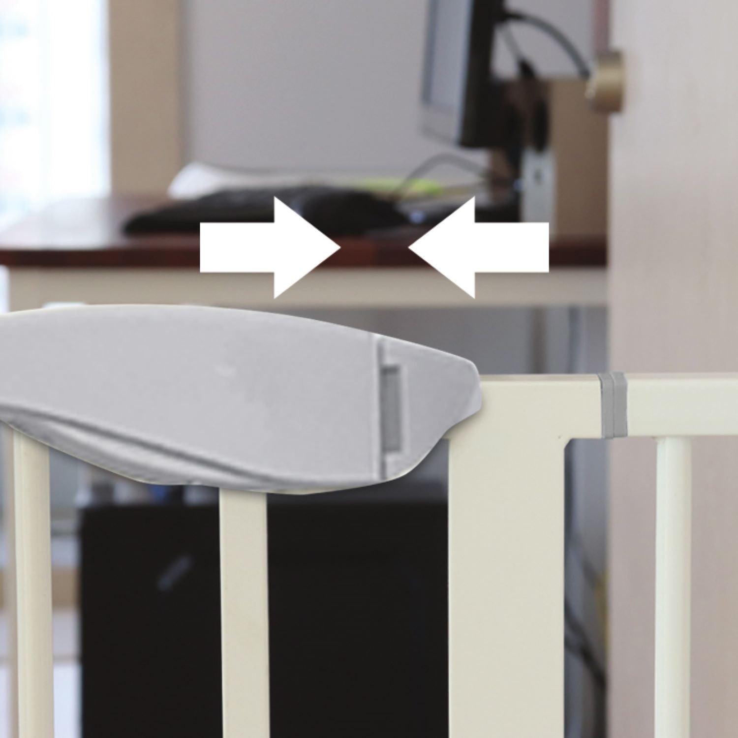 Reja de Seguridad Bebe Mascota Doble Seguro 75 a 82 cm