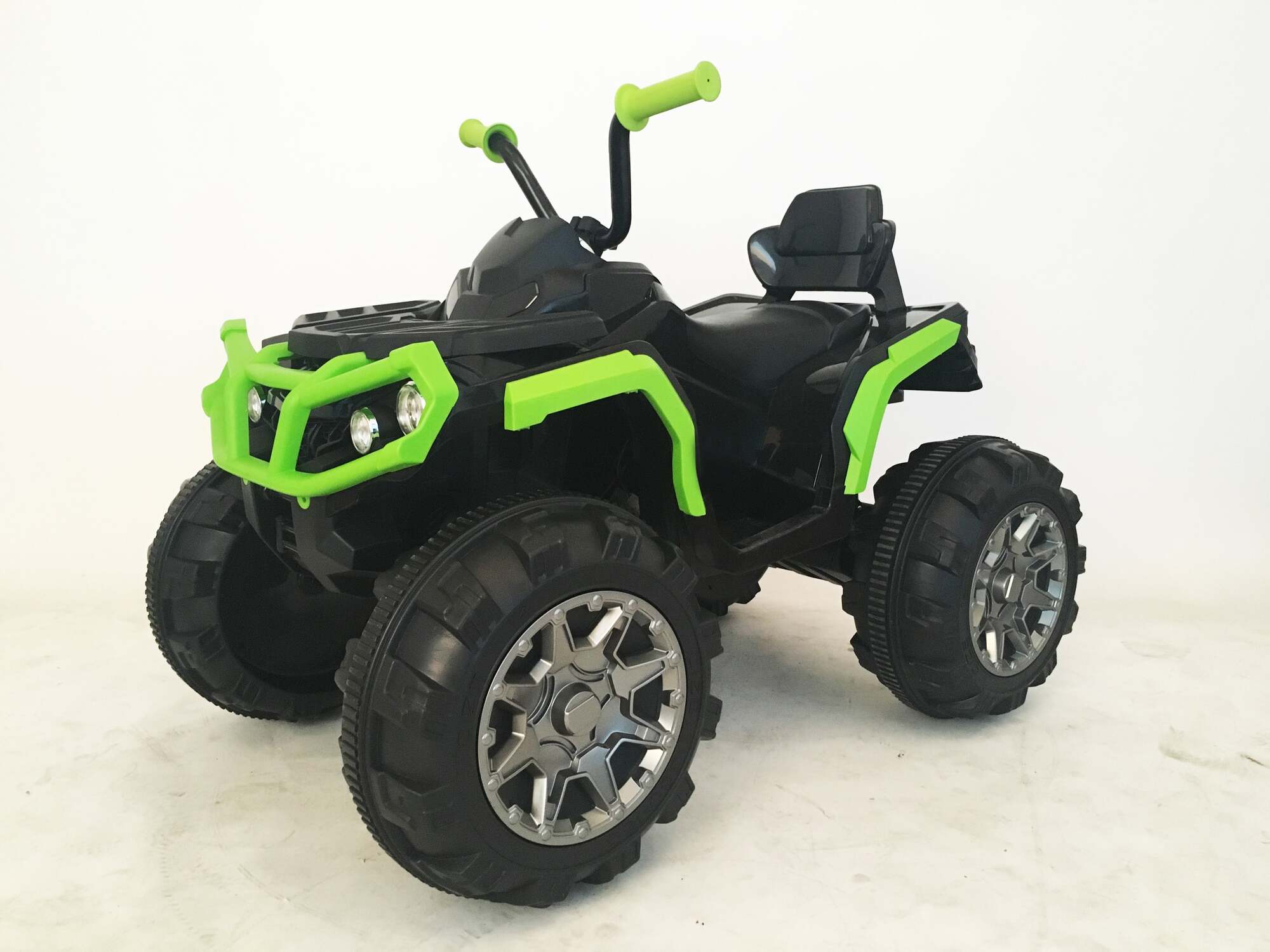Cuatrimoto OutLander Verde