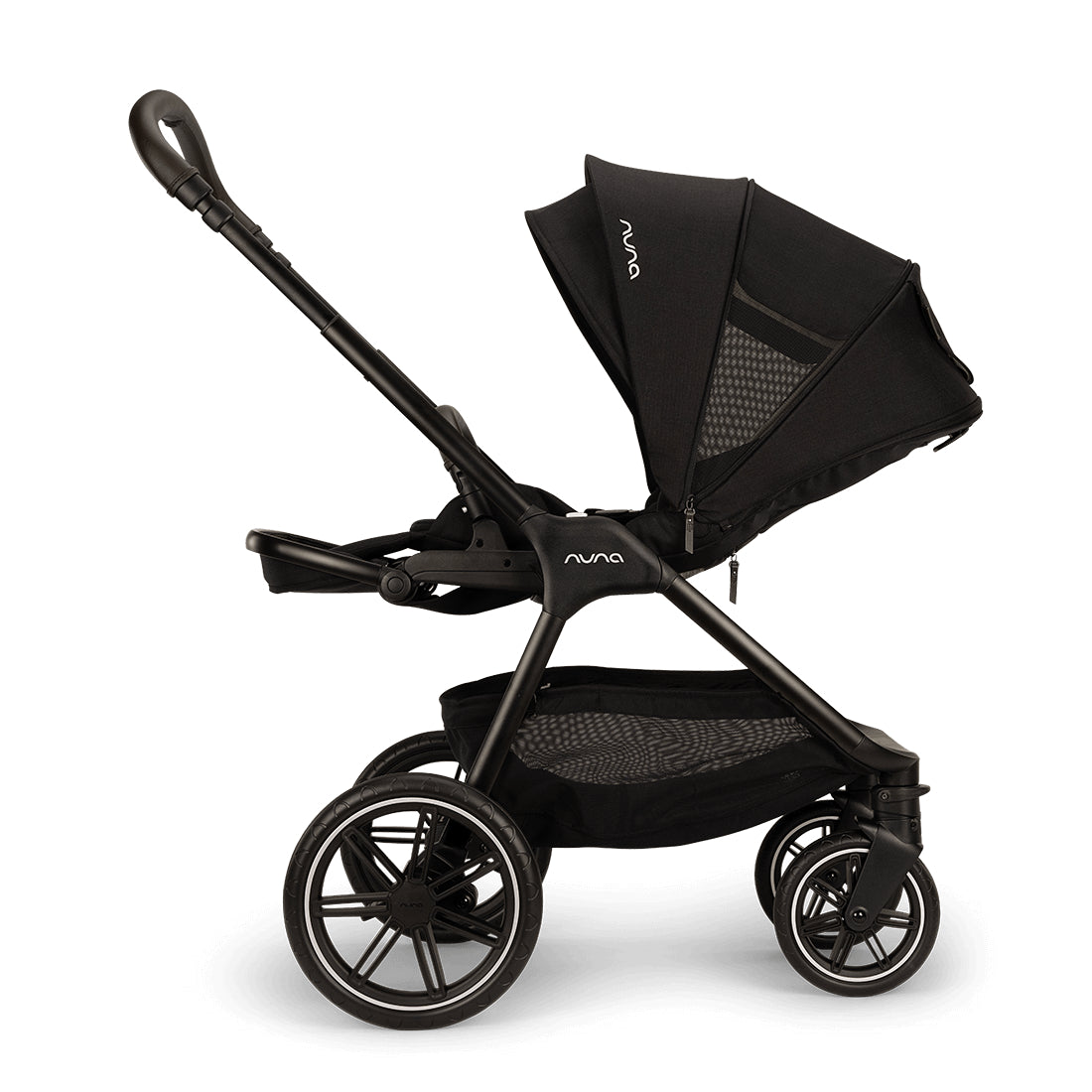 Coche Paseo TRIV LX Caviar