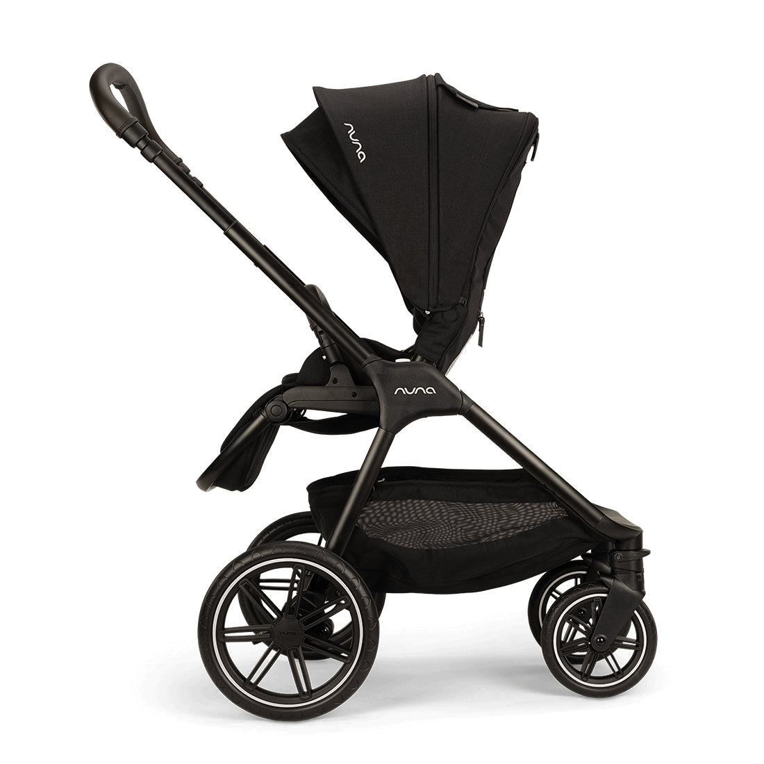 Coche Paseo TRIV LX Caviar